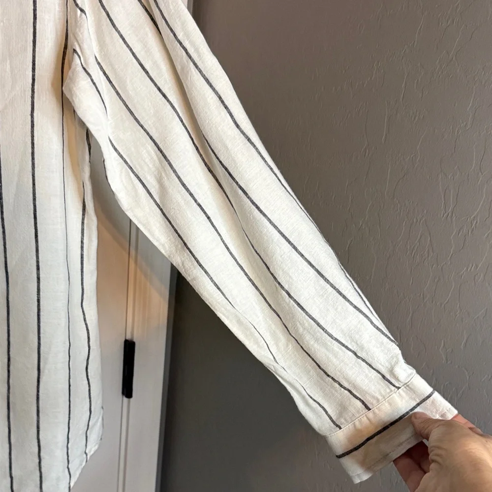 Joie Ivory and Navy Striped Button Down 100% Linen Shirt - Picture 3 of 5